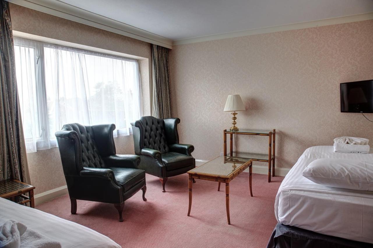 The Orwell Hotel Филикстоу Екстериор снимка