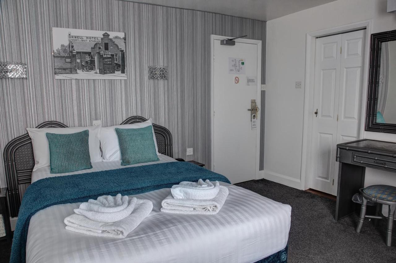 The Orwell Hotel Филикстоу Екстериор снимка
