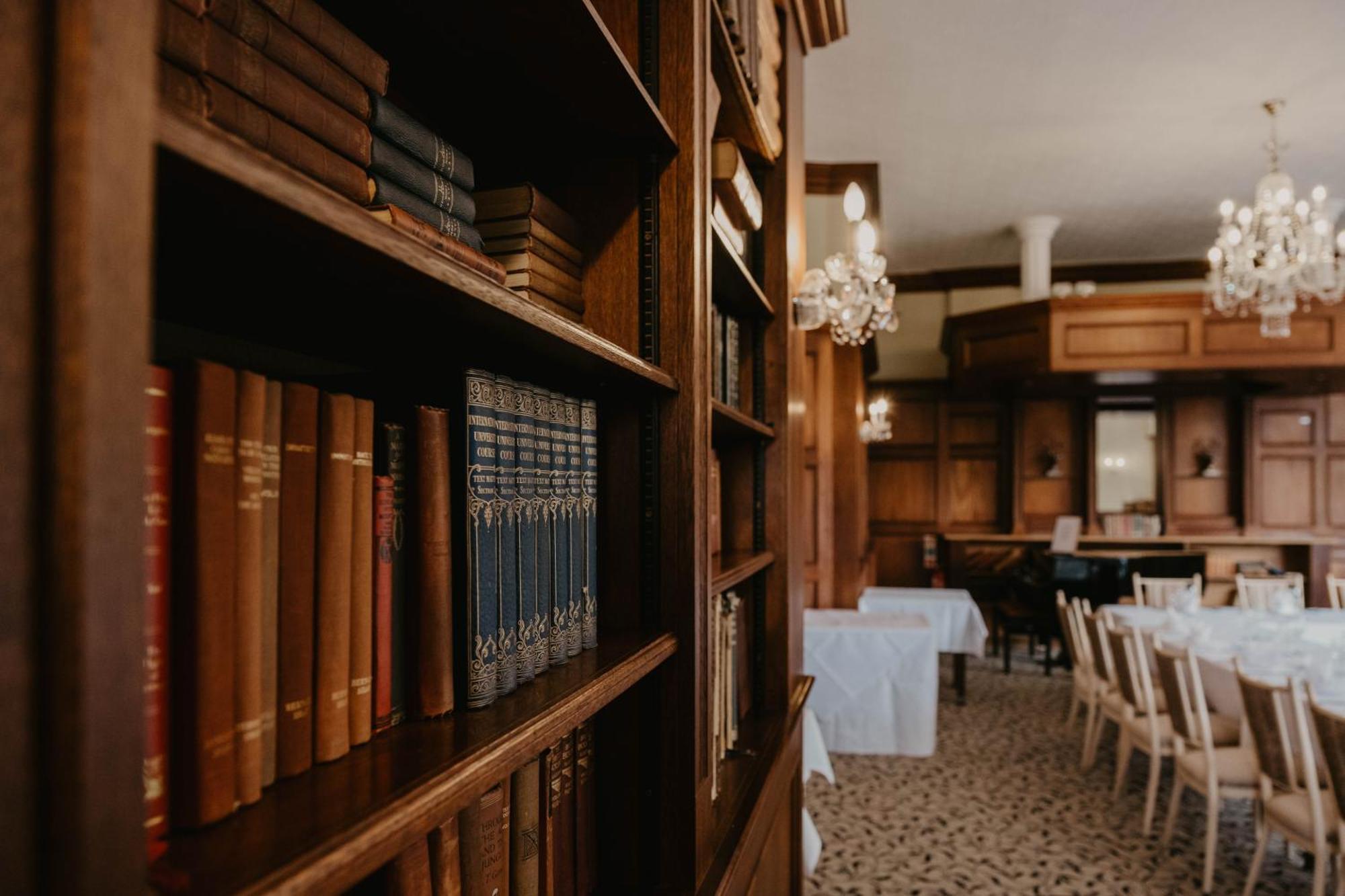 The Orwell Hotel Филикстоу Екстериор снимка