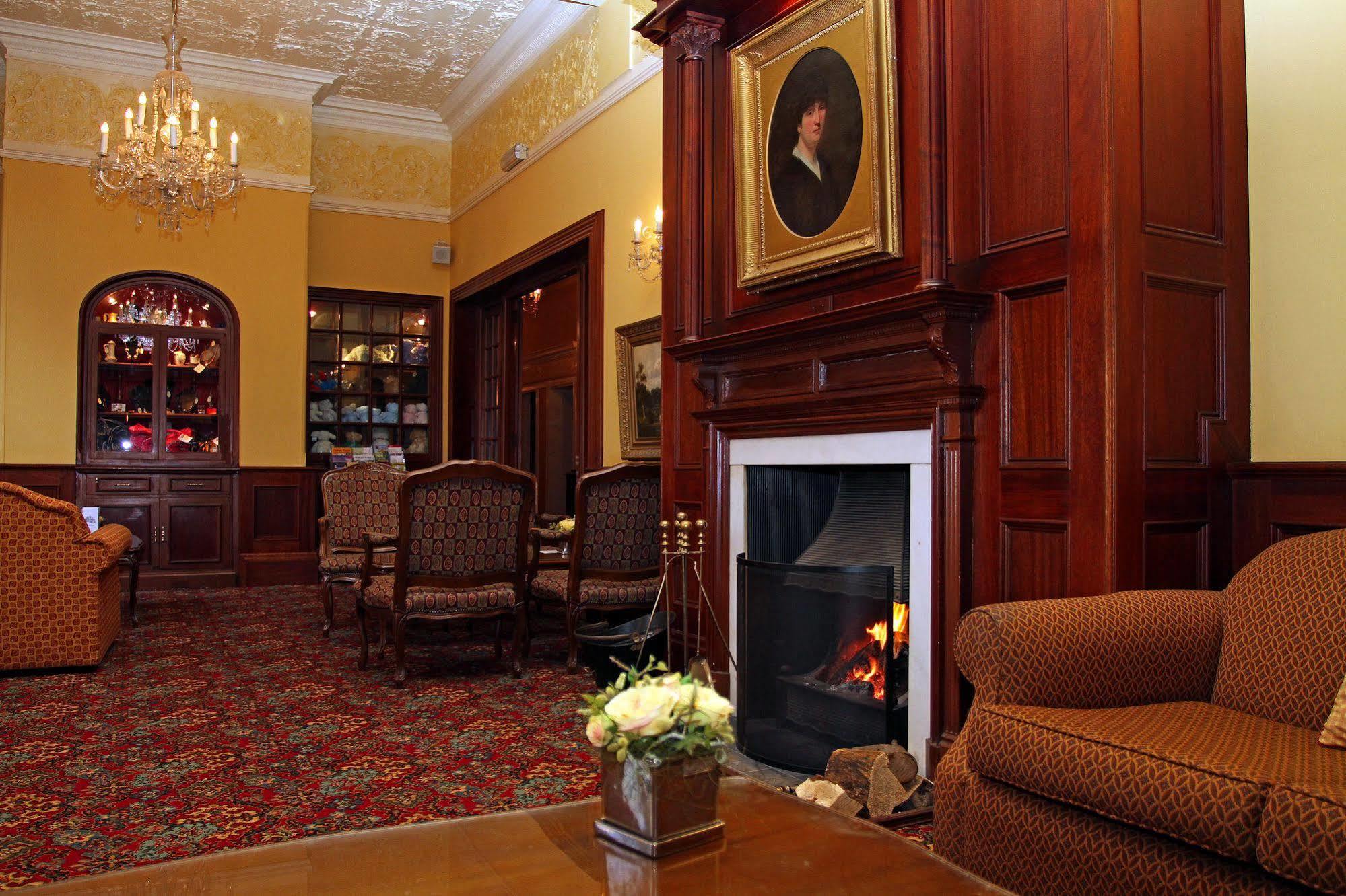 The Orwell Hotel Филикстоу Екстериор снимка